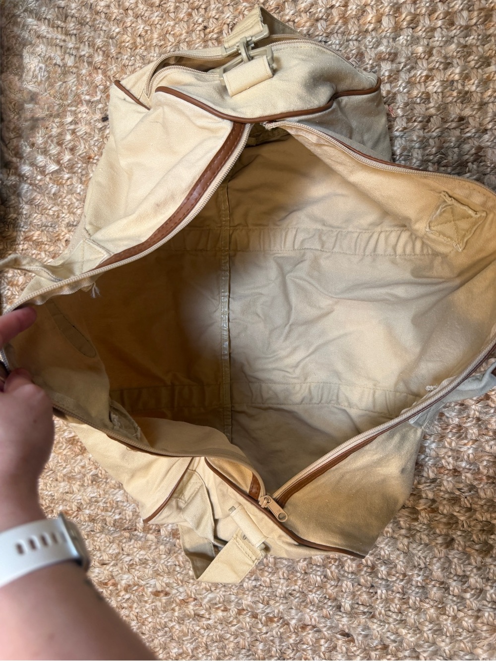 Canvas Duffel Bag - Picture 2 of 10